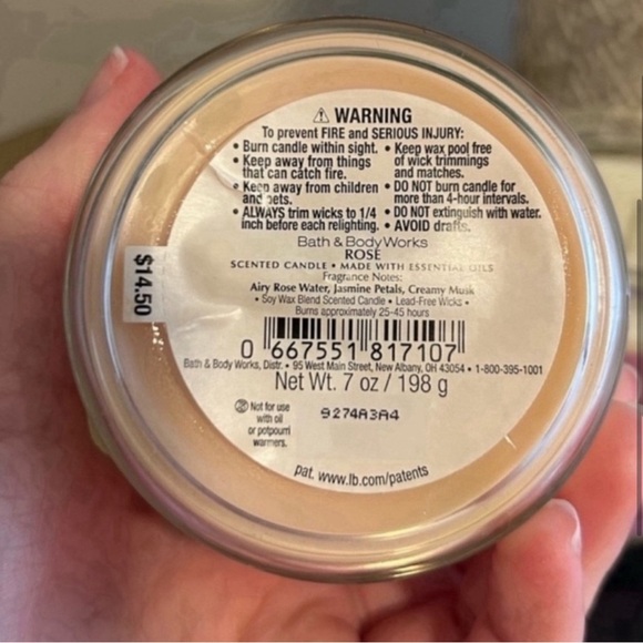 Bath and Body Works Rose and Aromatherapy Rose + Lavender Single Wick Candles - Picture 5 of 5